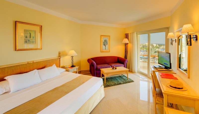 Aurora Oriental Resort