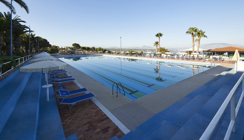 Piscina