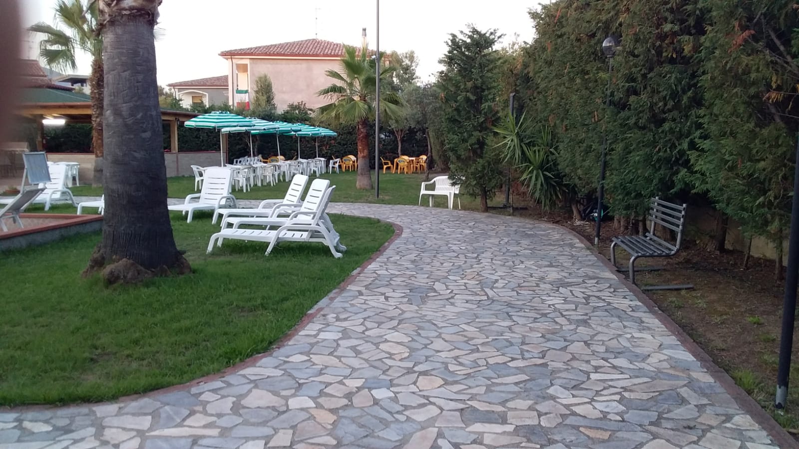 Hotel Sea Breeze Hotel Sea Breeze