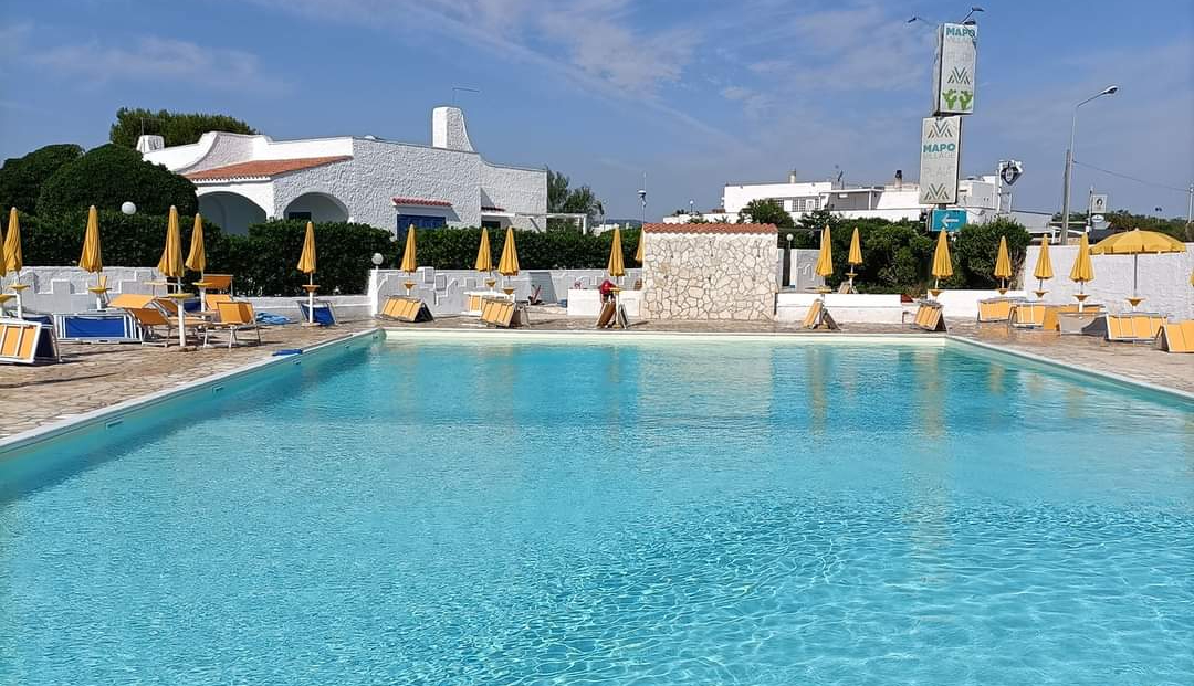 piscine hotel villaggio plaia